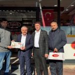 baskasinin_cikolatasi_varsa_bizimde_kocaelimizin_degeri_pismaniyesi_var_h66272.jpg