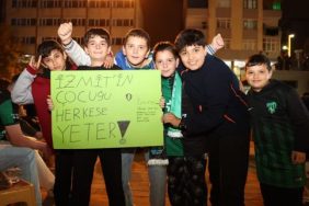 derincede_kocaelispor_coskusu_h66291.jpg