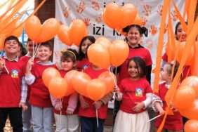 losevin_cocuklari_lokomotif_koyde_moral_buldu_h66325.jpg