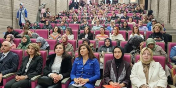 “ŞİDDETE SEYİRCİ KALMA” SLOGANIYLA KARAMÜRSEL’DE FARKINDALIK VE EĞİTİM PROGRAMI