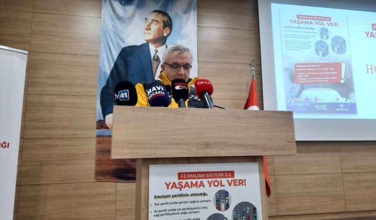 Fermuar sistemi ile yaşama yol ver lansmanı