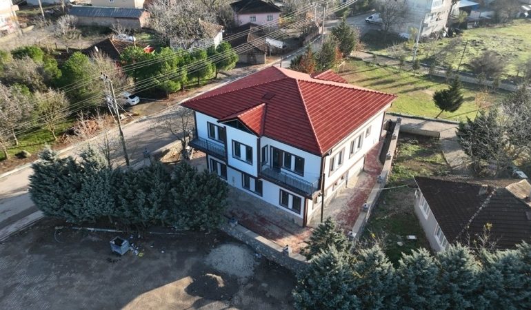 İki gençlik merkezi hizmete açılıyor
