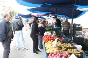 cinarli_semt_pazari_yeni_yerine_tasindi_h66482.jpg