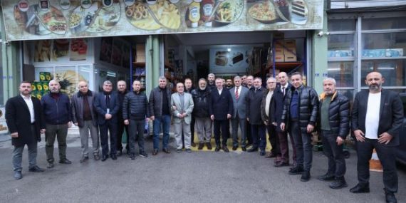 Esnaf kahvaltısıyla güne başladı