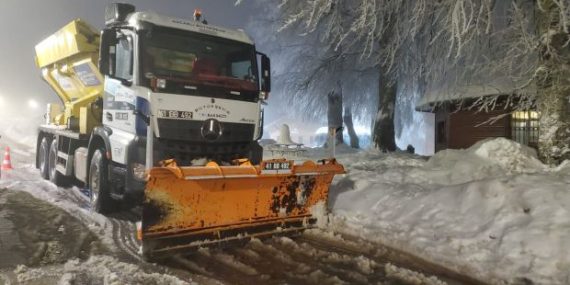 Kar Timleri’nden yılbaşı mesaisi