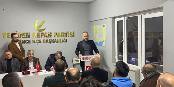 YENİDEN REFAH DERİNCE ARALIK İLÇE DİVAN TOPLANTISINI YAPTI