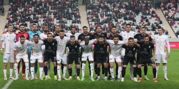 Dostluk, futbolun önüne geçti