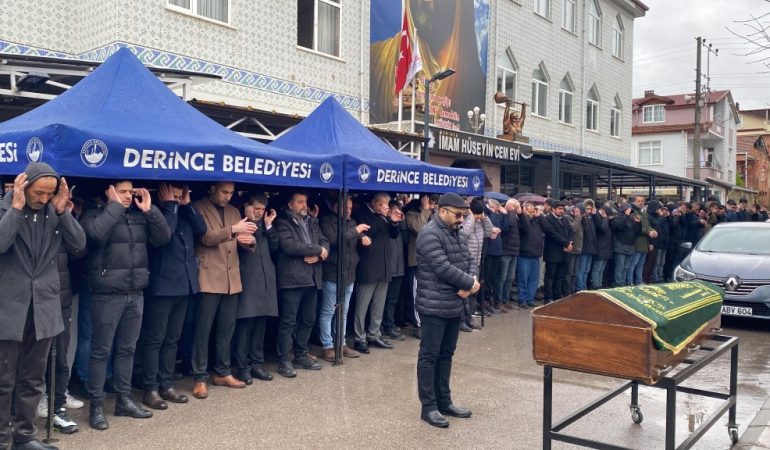 Üniversite öğrencisi son yolculuğuna uğurlandı