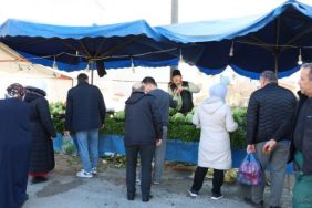 cinarli_semt_pazari_halkin_yuzunu_gulduruyor_h66515.jpg