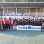derinceli_miniklerden_futbol_resitali_h66615.jpg