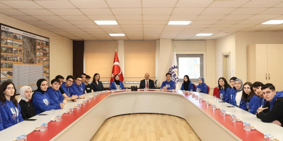 Büyükgöz: “Gençler en değerli motivasyon ve enerji kaynağımız”