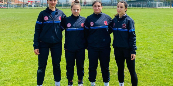 Körfezli kadın sporcular milli takım kampında