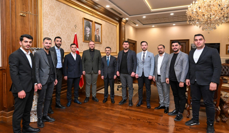 Genç Askon harekete geçti