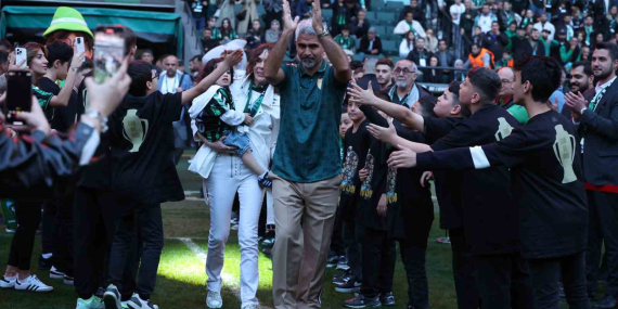 İsmet Taşdemir ile yollar resmen ayrıldı