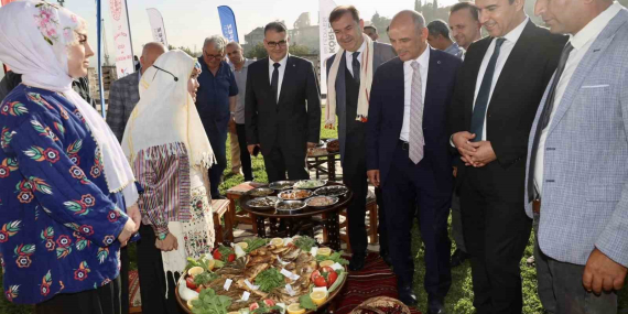 Asırlık tarifler tarihi Hereke Kalesi’nde tanıtıldı