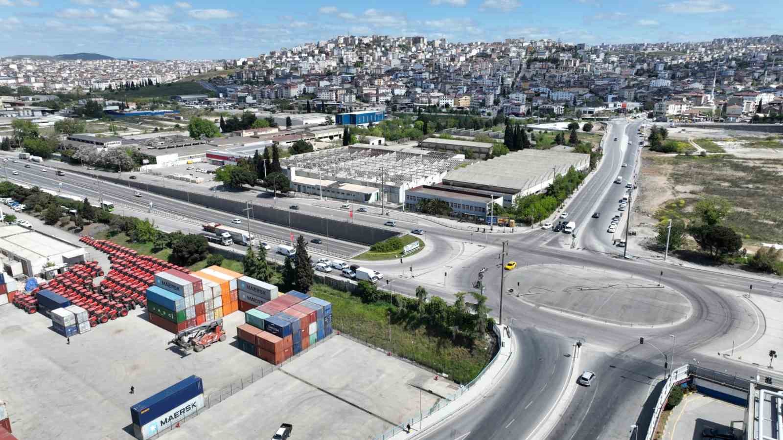 Gebze Ankara Caddesi’nde kavşaklar yenileniyor
