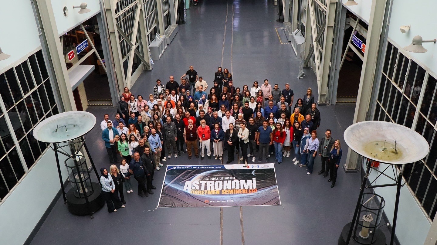 Gençler gökyüzünün sırlarını keşfettiler
