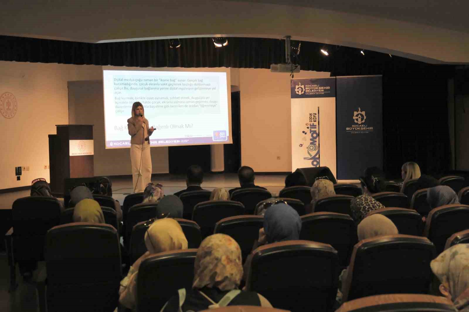 Kadınlar ve çocuklar kültürün kalbinde buluştu
