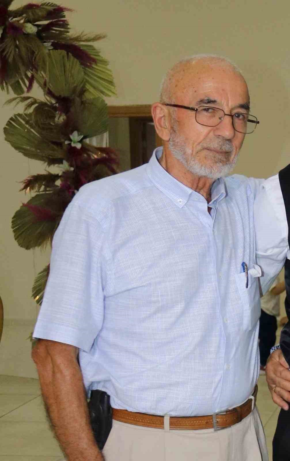 Kiraz toplamak için çıktığı ağaçtan düşen yaşlı adam hayatını kaybetti