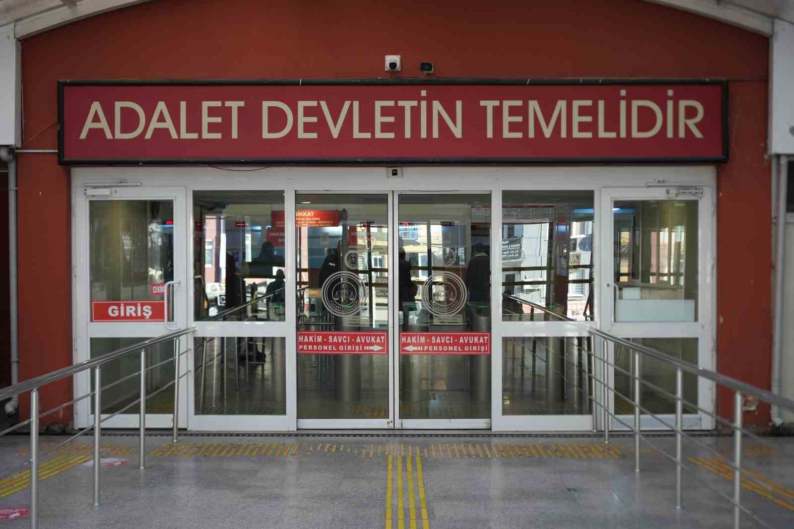 Mide bulandıran olay: 12 yaşındaki çocuğun başına gelmeyen kalmadı
