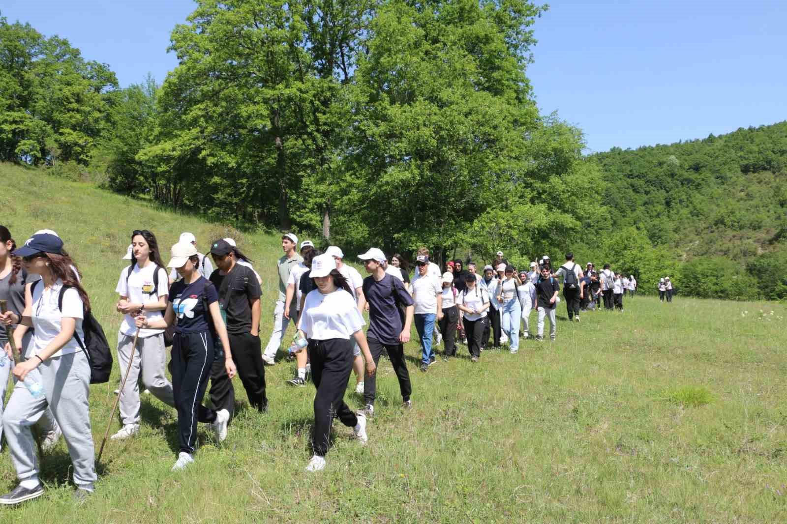 Sağlık için doğada buluştular
