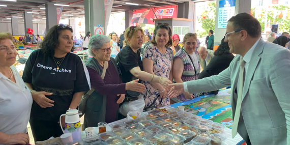 Derince’de Kadın El Emeği pazarı açıldı