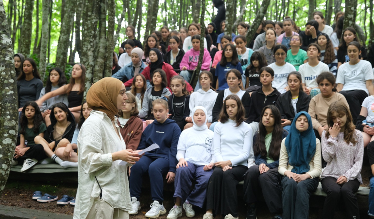 17 noktada 25.300 öğrenciye destek