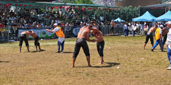 17. Sekapark Altın Kemer Yağlı Güreşleri başlıyor