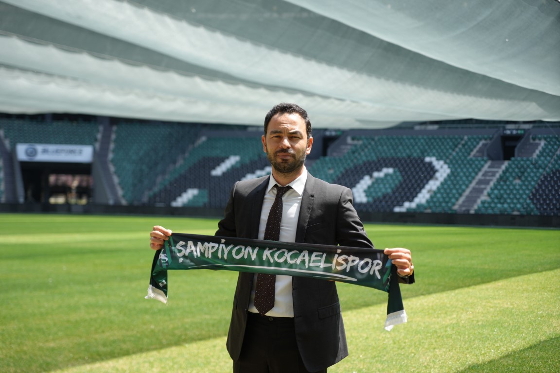 Selçuk İnan, Kocaelispor’a imzayı attı