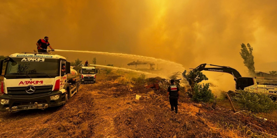 Büyükşehir A Takımı alevlerin arasında
