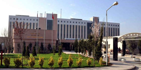 Derince Hastanesi’nde operasyon başladı