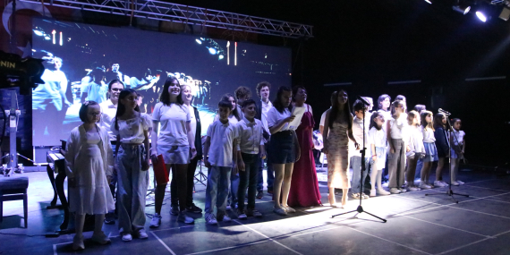 Derince’de muhteşem gece