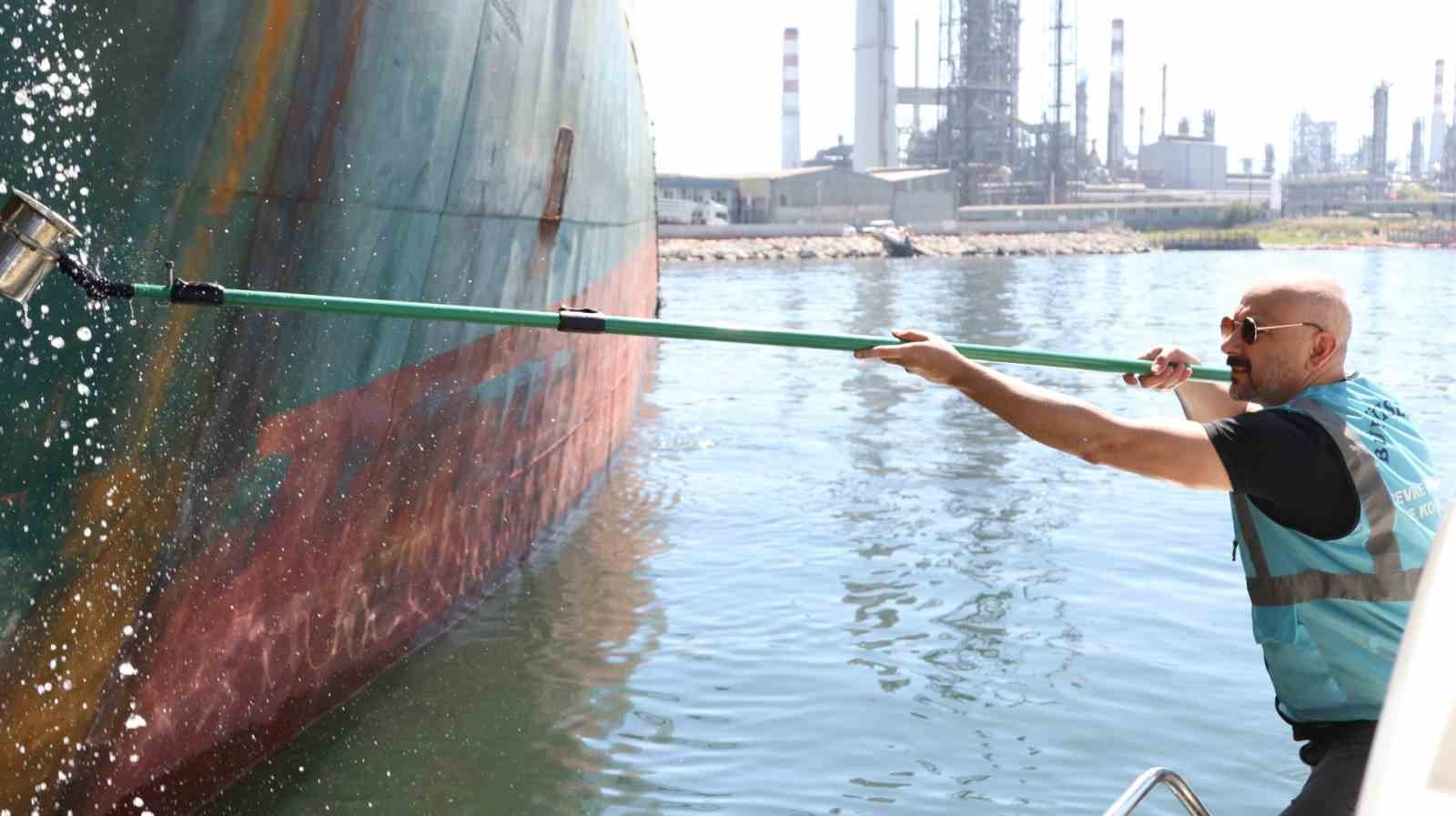 İzmit Körfezi’nde kirliliğe geçit verilmiyor
