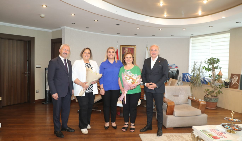 İzmit Belediyesinin yeni başkan yardımcıları  Erdem Arcan ve Celal Hülür oldu