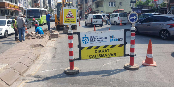 Öğrenciler yaya geçidi istedi, Büyükşehir hemen yaptı