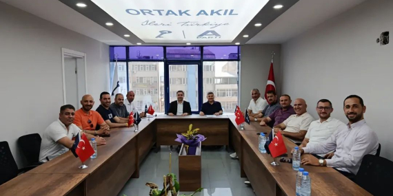 Esnaf Odası’ndan Anahtar Parti ‘ye ziyaret
