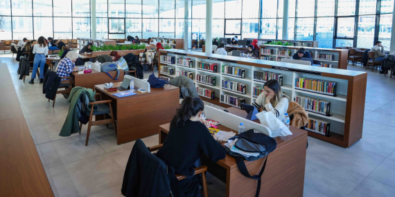 Büyükşehir’le harflerin renkli dünyasına yolculuk