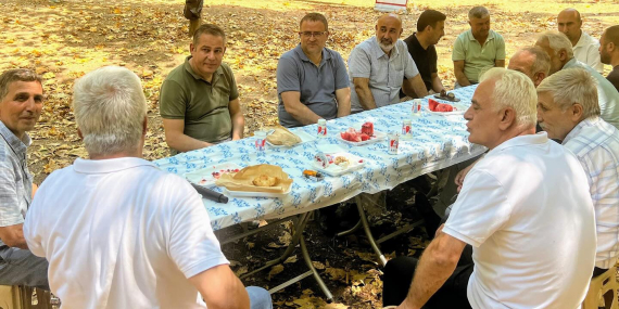 Derince’de esnaflar piknikte buluştu