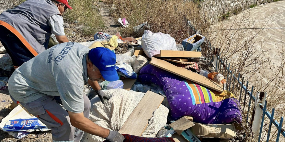 Körfez’de hacimli atıklar düzenli toplanıyor