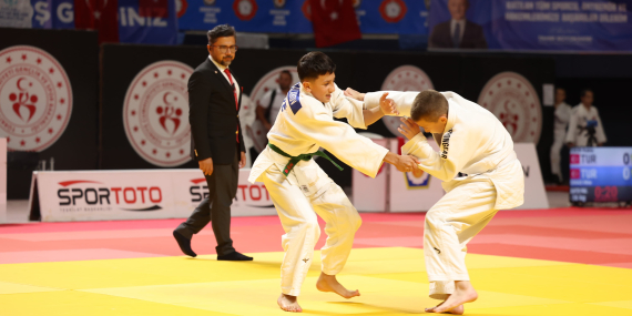 Kocaeli’de judo fırtınası esiyor