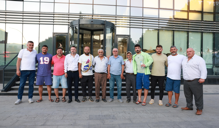 664. Kırkpınar Şampiyonu Orhan Okulu Derince’deydi
