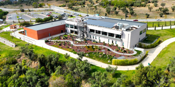 Büyükşehir’in kütüphanelerine yeşil bina sertifikası