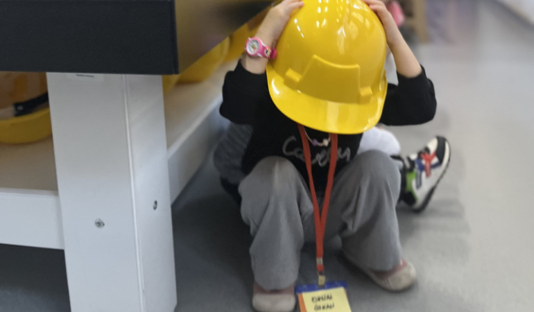 Minik mimarlara güvenli yapılar anlatıldı