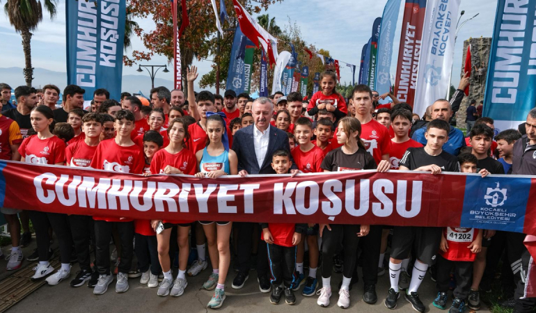Kocaeli, Cumhuriyet Koşusu’na akın etti