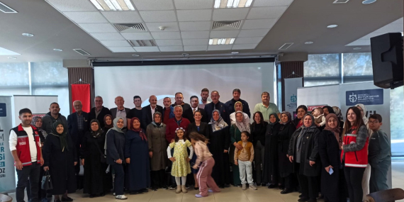 Büyükşehir, kahramanların ailelerini unutmuyor