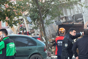 ENKAZ ALTINDA 7 KİŞİNİN OLDUĞU TAHMİN EDİLİYOR