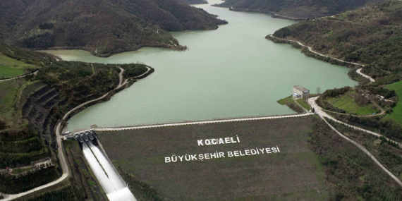 Bir şehir susuz kaldı, diğeri tehlikede