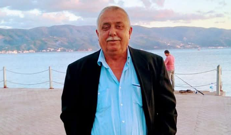 Necati Yaşar vefat etti