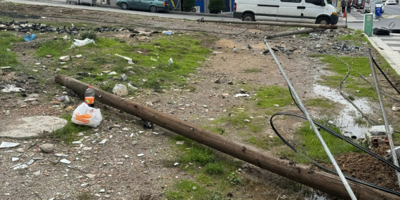 Çayırova’da lağım hattı patladı