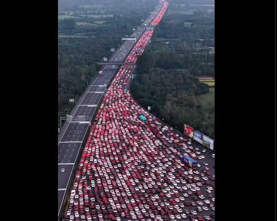 Kocaeli trafiği sosyal medyada gündem oldu
